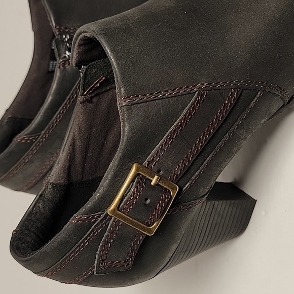 Clarks Bendables Shooties Ankle Boot Booties Shoes Block Heels Black Leather 9.5 - Picture 12 of 16